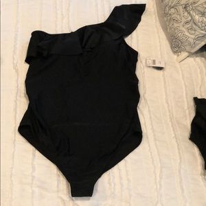 NWT Maternity Swimsuit - BLACK ruffle